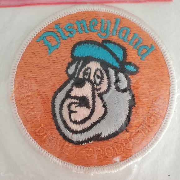 Country Bear Jamboree Disneyland Patch - Picture 2 of 4